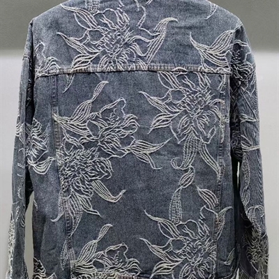 市场上装-夹克-休闲夹克