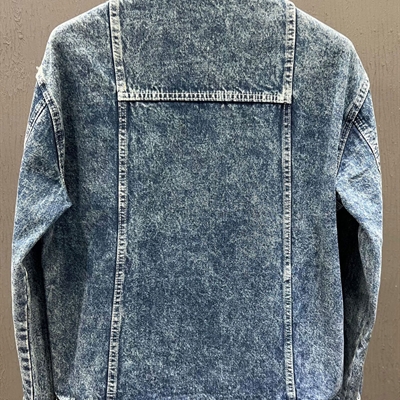 市场上装-夹克-休闲夹克