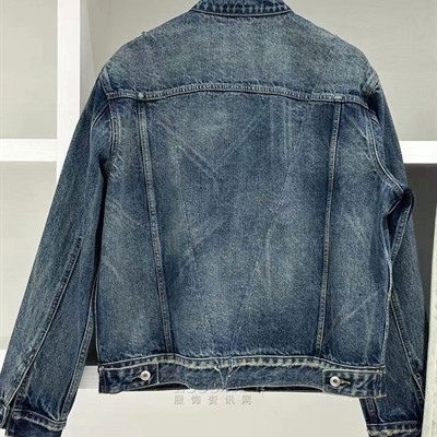 市场上装-夹克-休闲夹克