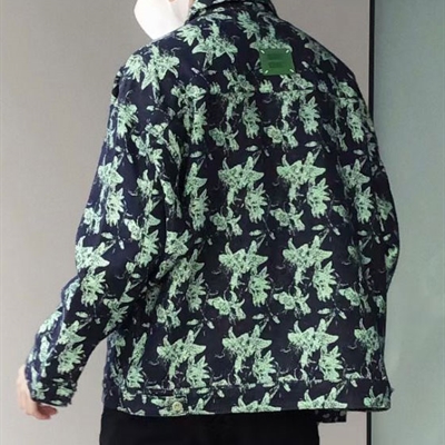 市场上装-夹克-休闲夹克