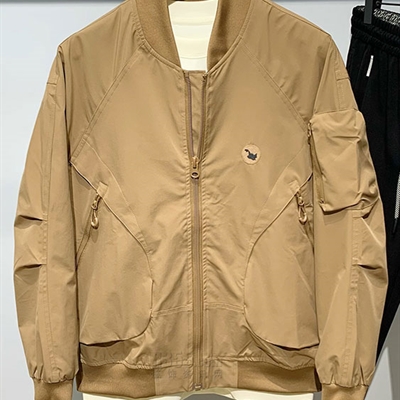 市场上装-夹克-休闲夹克