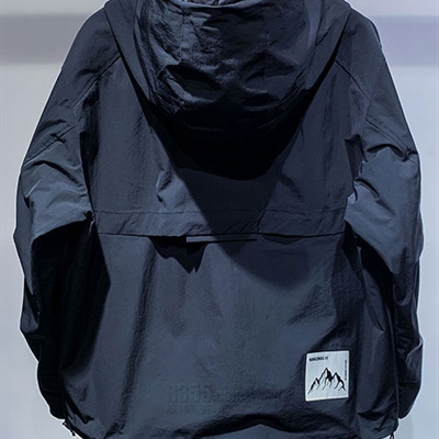 市场上装-夹克-休闲夹克