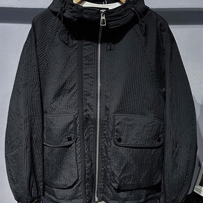 市场上装-夹克-休闲夹克