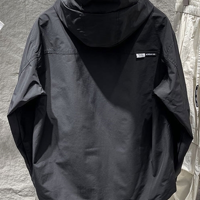 市场上装-夹克-休闲夹克