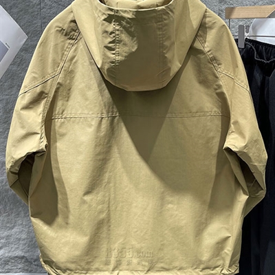 市场上装-夹克-休闲夹克