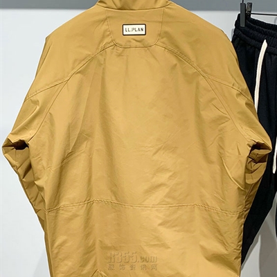 市场上装-夹克-休闲夹克