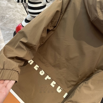 市场上装-夹克-休闲夹克