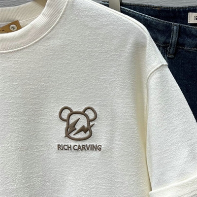 市场上装-T恤-休闲T恤