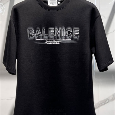 市场上装-T恤-欧货T恤