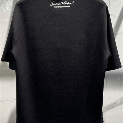 市场上装-T恤-欧货T恤