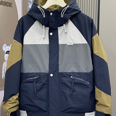 市场上装-夹克-休闲夹克