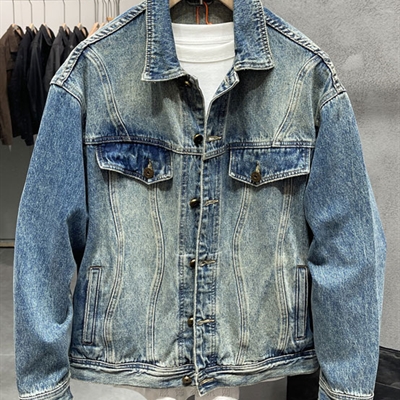 市场上装-夹克-休闲夹克