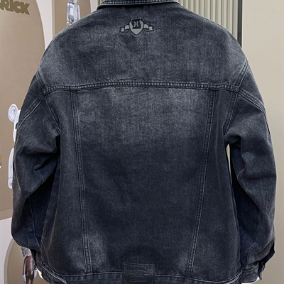 市场上装-夹克-休闲夹克