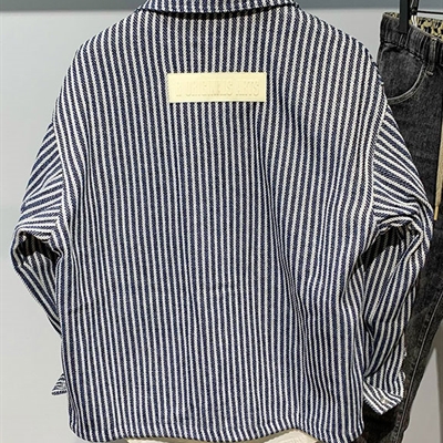 市场上装-夹克-休闲夹克