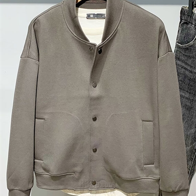 市场上装-夹克-休闲夹克