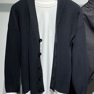 市场上装-毛衫-休闲毛衫