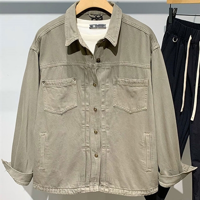 市场上装-夹克-休闲夹克