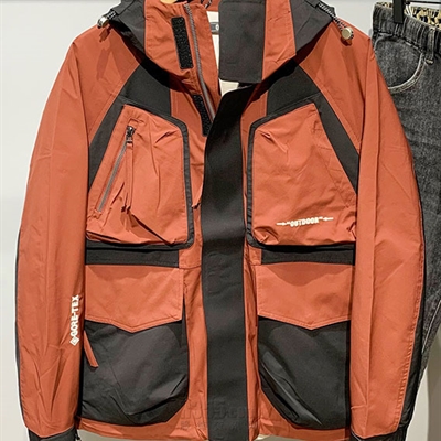 市场上装-夹克-休闲夹克