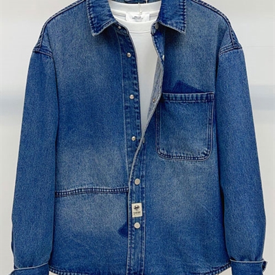 市场上装-衬衫-休闲衬衫