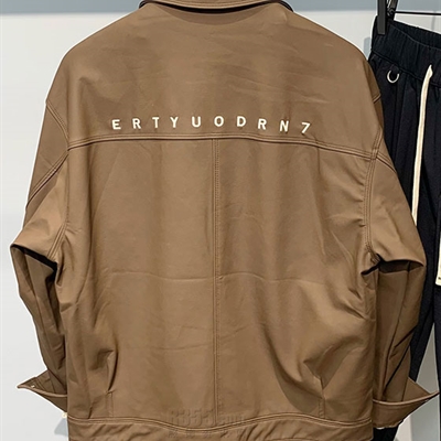 市场上装-夹克-休闲夹克