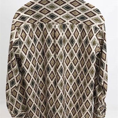 市场上装-衬衫-休闲衬衫