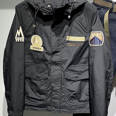 市场上装-夹克-休闲夹克