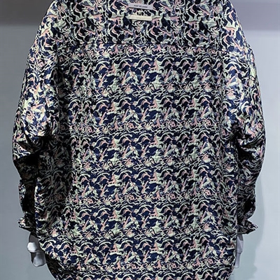 市场上装-衬衫-休闲衬衫