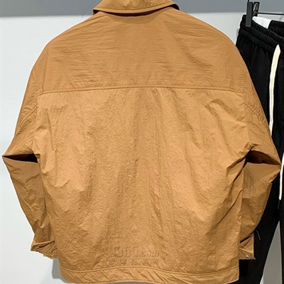 市场上装-夹克-休闲夹克