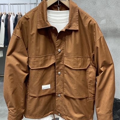 市场上装-夹克-休闲夹克