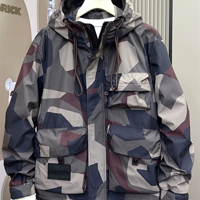 市场上装-夹克-休闲夹克