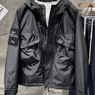 市场上装-夹克-休闲夹克