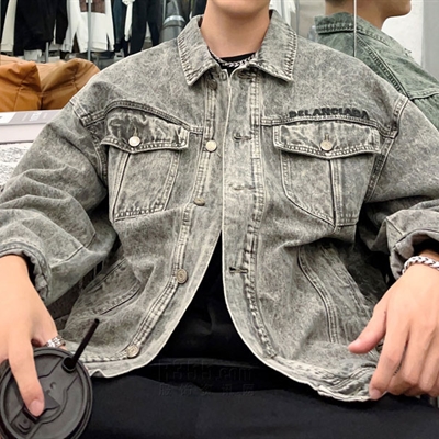 市场上装-夹克-休闲夹克