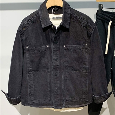 市场上装-夹克-休闲夹克