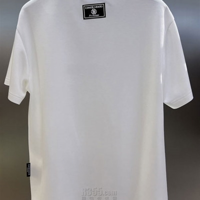 市场上装-T恤-欧货T恤