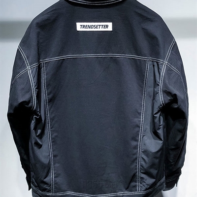 市场上装-夹克-休闲夹克