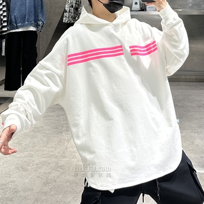 市场上装-卫衣-微潮卫衣