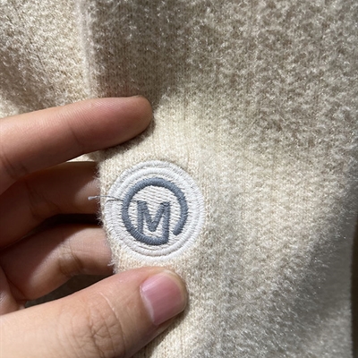 市场上装-毛衫-休闲毛衫