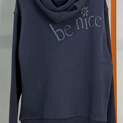 市场上装-卫衣-欧货卫衣