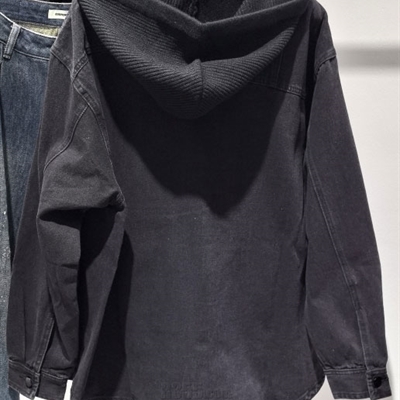 市场上装-夹克-休闲夹克