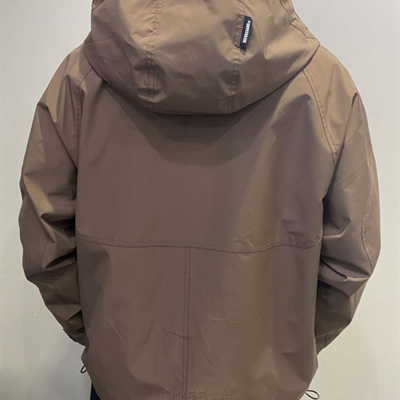 市场上装-夹克-休闲夹克