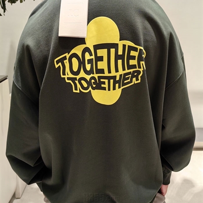 市场上装-卫衣-休闲卫衣