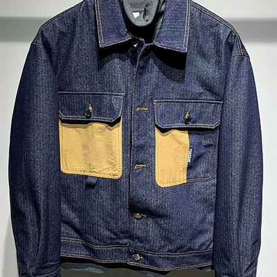 市场上装-夹克-休闲夹克