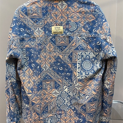 市场上装-衬衫-休闲衬衫