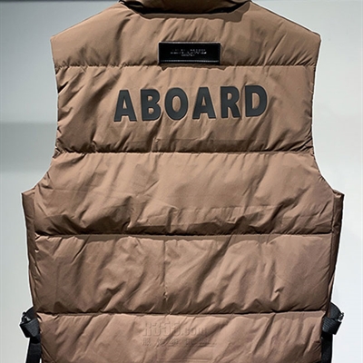 市场上装-马夹-休闲马夹