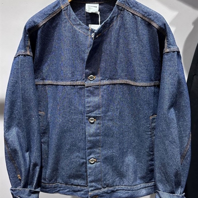 市场上装-夹克-休闲夹克