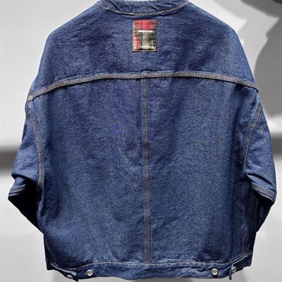 市场上装-夹克-休闲夹克