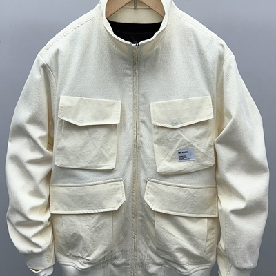 市场上装-夹克-休闲夹克