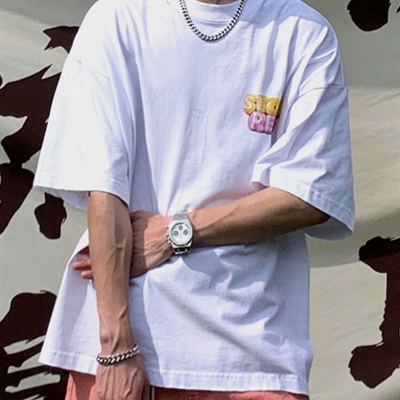 市场上装-T恤-电商T恤