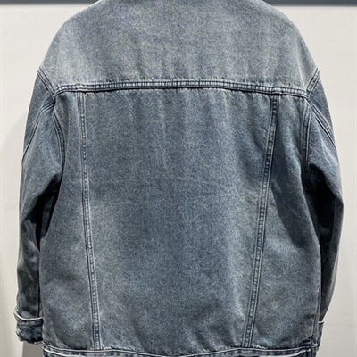 市场上装-夹克-休闲夹克