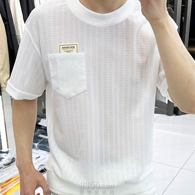 市场上装-T恤-欧货T恤